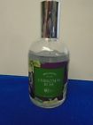 5015802161533 Two Bottles Christmas Rose