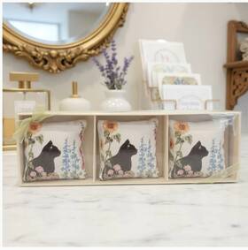 300-014 Alices Home & Cottage And Gift Boxed Set Of 3 Lavender Sachets Cat Bloom Bisous