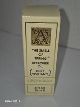 22-620 Aromatique Vtg The Smell Of Spring Scented Refresher Oil .5fl Oz