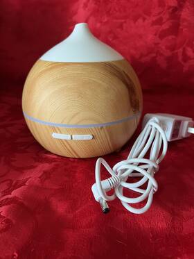 Avaspot 611702381016 Oil Diffuser Essential Aromatherapy 250ml Wood Grain