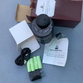 4001777 Balsam Hill New Scents Of The Season Fragrance Machine Black