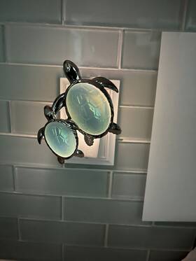 Bath And Body Works 667559265320 Sea Turtles Nightlight Wallflower Fragrance Plug In