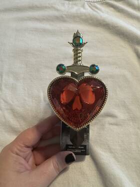 Bath And Body Works Disney 395379391530 Villains Evil Queen Pierced Heart Wallflower Plug