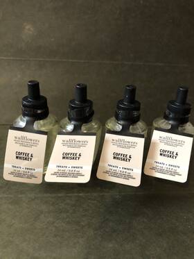Bath & Body Works 0667559301912 4x And Wallflower Fragrance Refill Bulbs Coffee Whiskey