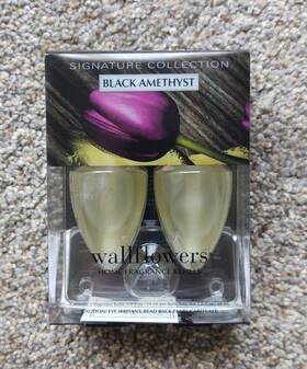 Bath & Body Works 637293067405 New And White Barn Black Amethyst Wallflower Bulbs Refills Rare