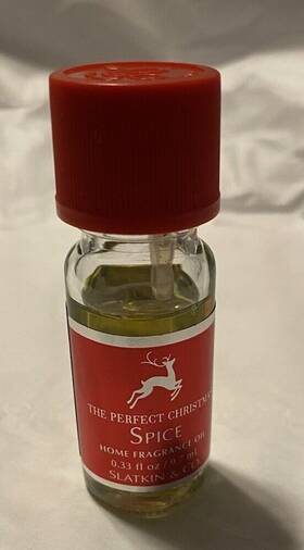 Bath & Body Works 637293095507 And Slatkin Co The Perfect Christmas Spice Home Fragrance Oil