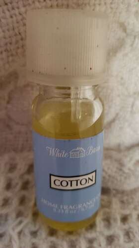 Bath & Body Works 667530905856 And Cotton Scent Fragrance Oil For Diffuser White Barn