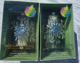 Bath & Body Works 667531334488 2x And Snowflake Wallflower Plug In Night Light -used No Sent Bulb