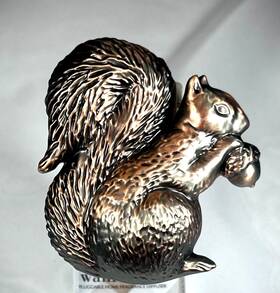 Bath & Body Works 667536001101 Rare New Cute Copper Squirrel Wallflower Diffuser Plug And Unlit