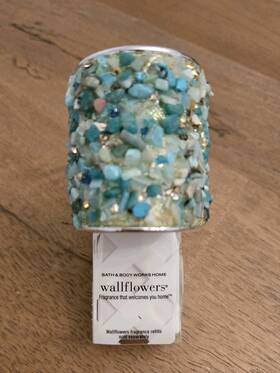 Bath & Body Works 667540306841 And Home Wallflowers Plug-in Sea Glass/turquoise Silver - New