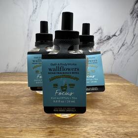 Bath & Body Works 667544802837 And Aromatherapy Focus Eucalyptus Tea Wallflower Refill Lot Of 3