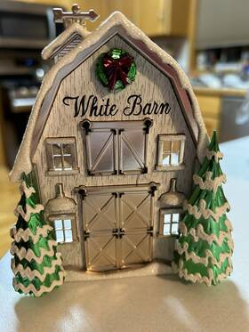 Bath & Body Works 667545154249 And White Barn Wallflower Christmas Plug-in Nightlight