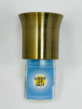 Bath & Body Works 667546846273 And Brushed Faux Gold Metallic Wallflower Light Up 24/7 Plug In