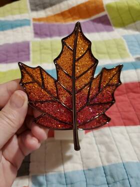 Bath & Body Works 667547609655 And Leaf Glittery Wallflowers Plug In Light Up Fall
