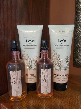 Bath & Body Works 667547947085 Aromatherapy Love Rose And Vanilla Pillow Mist