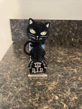 Bath & Body Works 667548147156 1 And Rip Tombstone Flocked Black Cat Light Up Wallflower Plugin