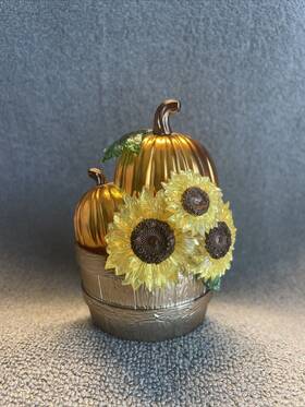 Bath & Body Works 667550129331 And Fall Pumpkins Sunflower Barrel Wallflower Plug In Diffuser