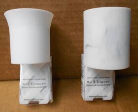 Bath & Body Works 667550779871 And Wallflowers Plug-in White Flare Marble Ceramic Nwt