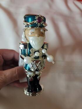 Bath & Body Works 667551014254 And Wallflower Plug-in Nutcracker Drummer Green 2019