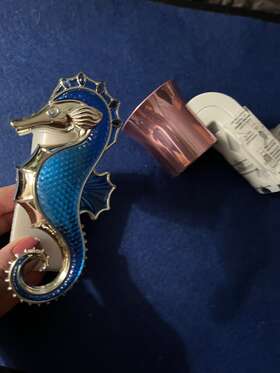 Bath & Body Works 667552194412 Seahorse Wallflower Nightlight Plug-in And Pink Metallic