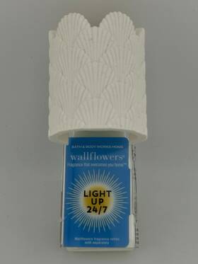 Bath & Body Works 667552194474 And Resin Shell Wallflower Plug Diffuser Topper Summer