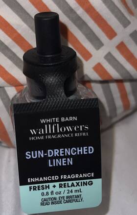 Bath & Body Works 667553771971 And Inch Sun-drenched Linen Wallflowers Fragrance Refill 0.8 Oz