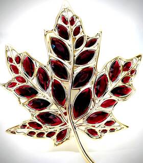 Bath & Body Works 667553833440 Red Gem Maple Leaf Autumn Wallflower Nightlight And Plug In Lknew