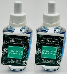 Bath & Body Works 667554053205 2x24ml. Eucalyptus Snowfall Wallflowers Scented Oil Bulb Refill