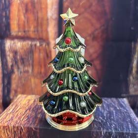 Bath & Body Works 667554944336 And Christmas Tree Train Wallflowers Light Up Plug In Nightlight