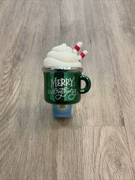 Bath & Body Works 667554982994 New Hot Cocoa Merry Everything Nightlight Wallflower Plug-in And