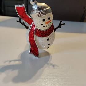 Bath & Body Works 667554983076 And Wallflowers Plug In Fragrance Night Light -snowman
