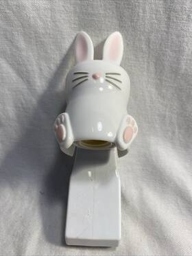 Bath & Body Works 667556337495 Bunny Wallflower Plug-in And