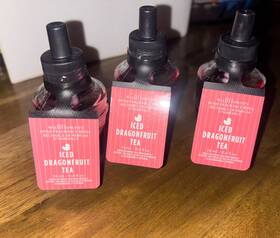 Bath & Body Works 667556391312 And 3 Iced Dragonfruit Tea Wallflower Refill Bulb