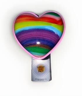 Bath & Body Works 667556617320 And Rainbow Heart Light Up 24/7 Wallflower Fragrance Plug-new