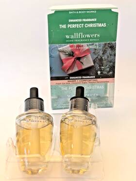 Bath & Body Works 667557411804 And Wallflowers Refill Bulbs - The Perfect Christmas