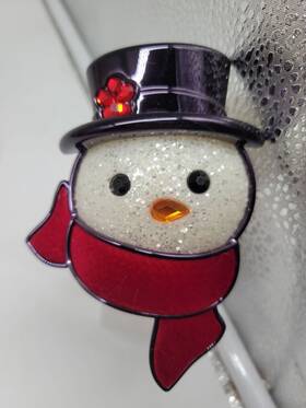 Bath & Body Works 667557533643 And Snowman Night Light Wallflower Plug Red Scarf Sparkly