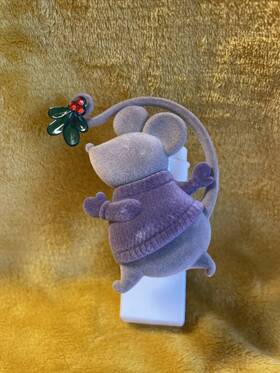 Bath & Body Works 667557535388 Holiday Mistletoe Mouse Wallflower Plug Purple Sweater And