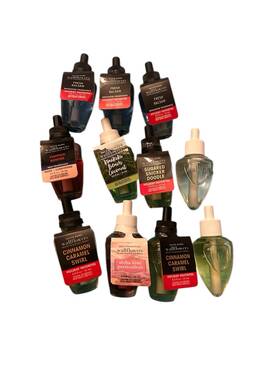 Bath & Body Works 667557540788 11 New And Wallflowers Bulbs Mix Lot Fresh Balsam Cinn. Caramel