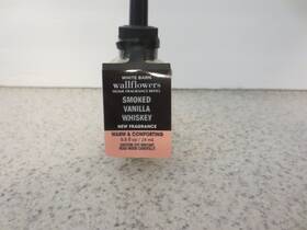Bath & Body Works 667557546063 And Wallflower Refills Smoked Vanilla Whiskey New