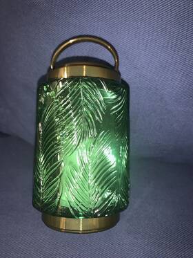 Bath & Body Works 667558201329 And Green Tropical Lantern Lights Wallflowers Fragrance Plug 2023