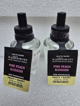 Bath & Body Works 667558407608 And Set Of 2 Pink Peach Blossom Wallflowers Magnolia Mandarin New