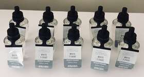Bath & Body Works 667558550083 New/sealed And White T-shirt Wallflowers Refill Bulbs Lot Of 10