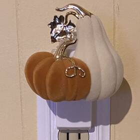 Bath & Body Works 667558727683 Pumpkin Gourd Wallflower Plug In Scent Control Velvet Fall Gifts