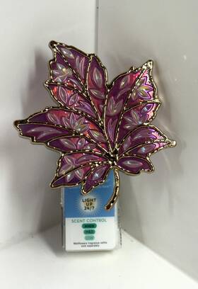 Bath & Body Works 667558727720 And Purple Pink Fall Maple Leaf Wallflower Night Light Up Plug In