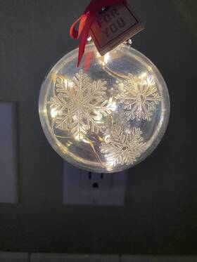 Bath & Body Works 667559099932 All New Ornaments Wallflower Nightlight Plug-in And