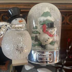 Bath & Body Works 667559109242 2 And Snowmen Light Up Wallflower Plugs
