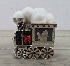 Bath & Body Works 667559109709 And Wallflower Holiday Train Light Up Fragrance Plug In - New