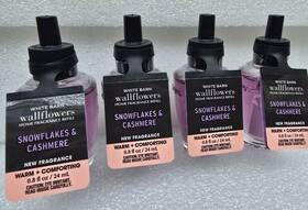 Bath & Body Works 667559113638 Snowflakes Cashmere Set Of 4 Wallflowers Caramel Wood Clementine