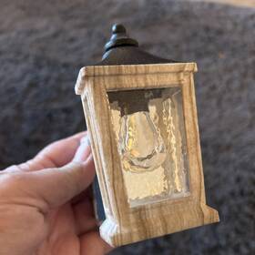 Bath & Body Works 667559259121 And Cozy Lantern Night Light Sensor Wallflower Plug In New