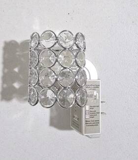 Bath & Body Works 667559263944 And Rhinestone Wallflower Plug Light Up Silver Large Gems